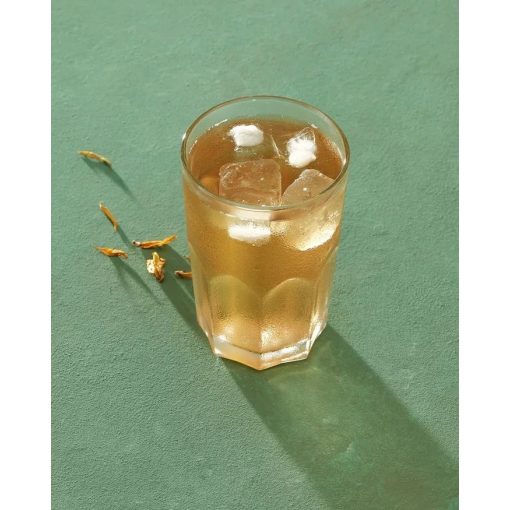 Puhdistamo Natural energy 330ml zöld alma ízű természetes energiaital DRS